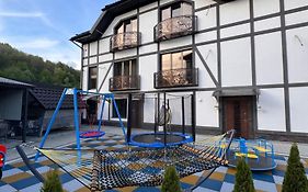 Guest Apart Polyana